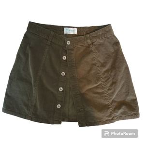67. RE Generation Women's Green Corduroy Skirt
